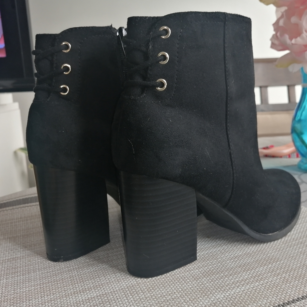 Suede ladies boots